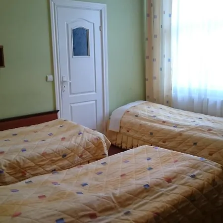 Premier Cru Bed & Breakfast Chojna