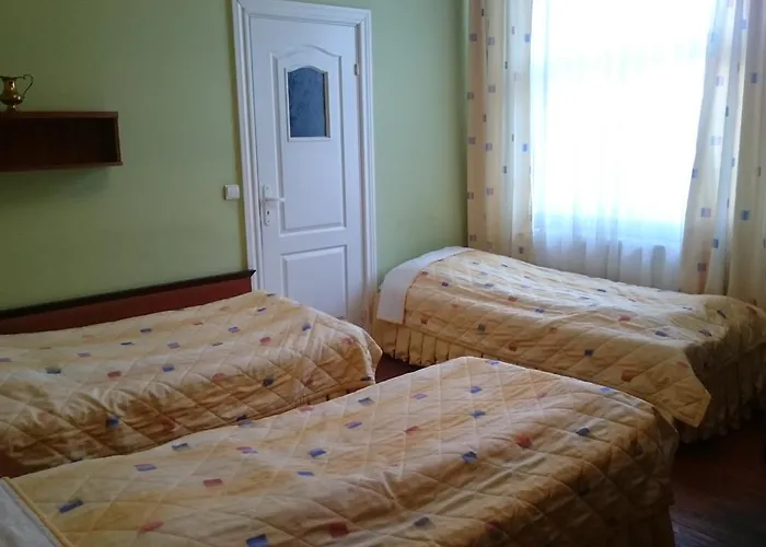 Premier Cru Frühstückspension Chojna